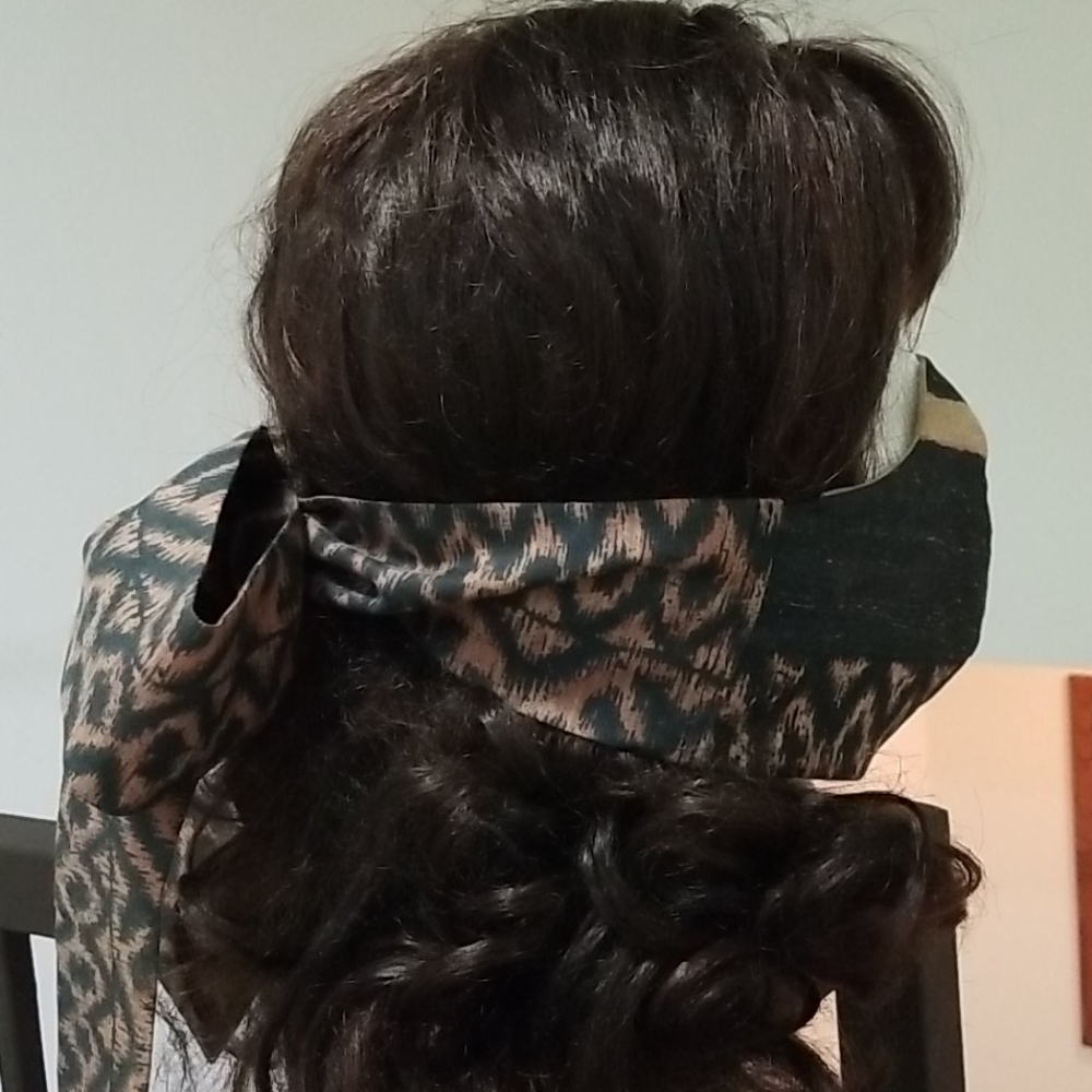 Bow In Back Face Mask - Picture 4 of 8